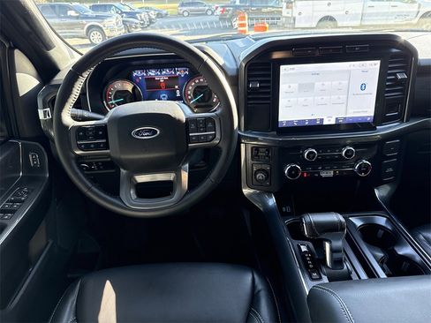 Used 2022 Ford F150 XLT w/ Equipment Group 302A High image 23