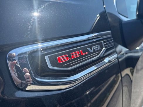 Used 2021 GMC Sierra 1500 Denali w/ Denali Premium Package image 9