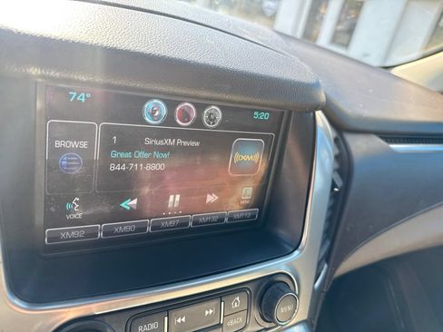 Used 2015 Chevrolet Suburban LTZ AWD/4WD image 28
