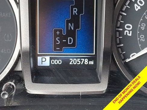 Certified 2023 Toyota Tacoma TRD Off-Road w/ Black Out Package (TMS) AWD/4WD image 25