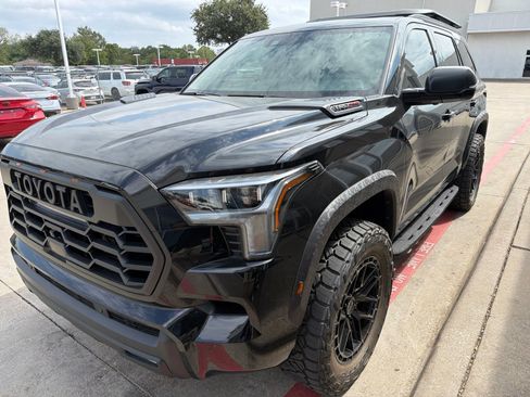 Used 2026 Toyota Sequoia TRD Pro AWD/4WD image 16