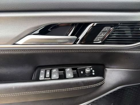 New 2026 Jeep Grand Wagoneer Limited AWD/4WD image 27
