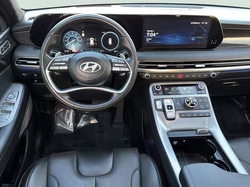 Used 2024 Hyundai Palisade Calligraphy image 19