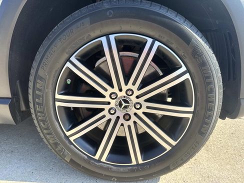 Used 2024 Mercedes-Benz GLE 450 GLE 450 image 4