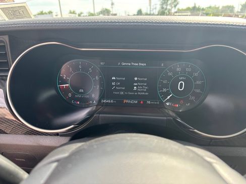 Used 2021 Ford Mustang Shelby GT500 w/ Technology Package RWD image 23