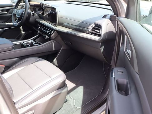 New 2026 Chevrolet Traverse LT AWD/4WD image 50