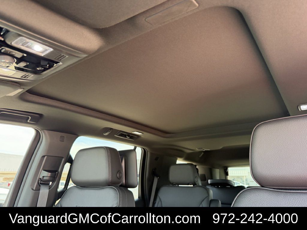 New 2027 GMC Yukon Denali w/ Denali Reserve Package AWD/4WD image 22