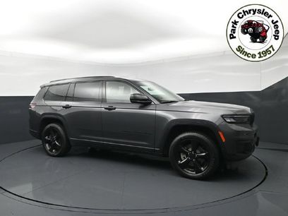 Used 2022 Jeep Grand Cherokee L Laredo