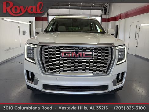 Used 2022 GMC Yukon Denali RWD image 8