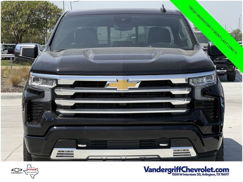 New 2026 Chevrolet Silverado 1500 High Country w/ Technology Package AWD/4WD image 7
