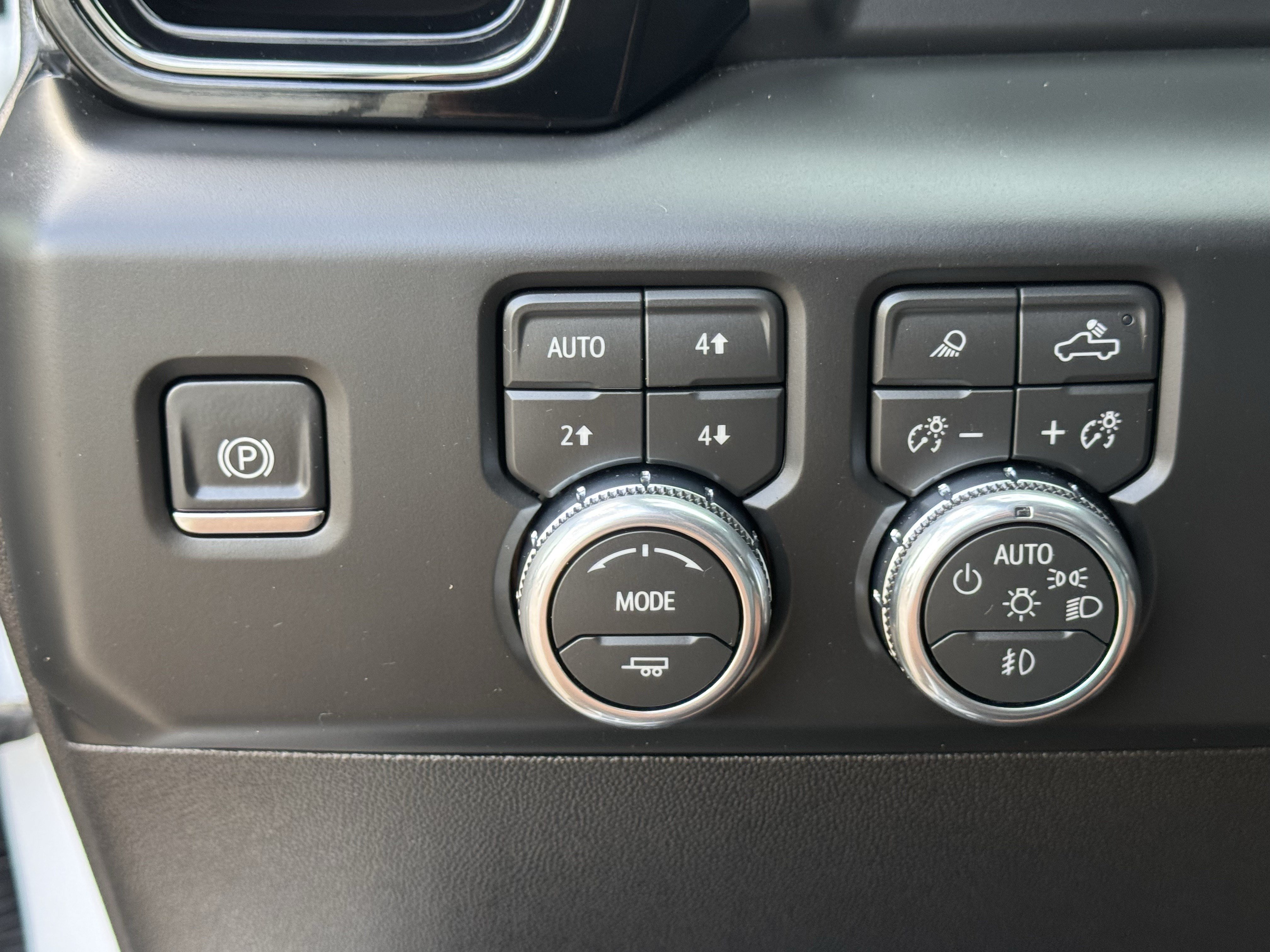 Used 2026 GMC Sierra 2500 AT4 AWD/4WD image 20