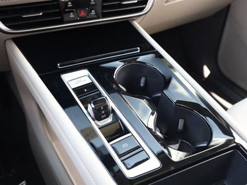 New 2026 Volkswagen Atlas SE AWD/4WD image 16
