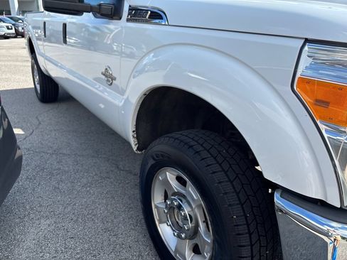Used 2016 Ford F250 XLT AWD/4WD image 18
