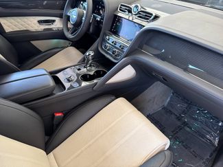Certified 2022 Bentley Bentayga video 2