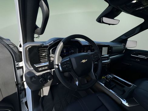 Certified 2024 Chevrolet Silverado 1500 High Country w/ High Country Premium Package image 10