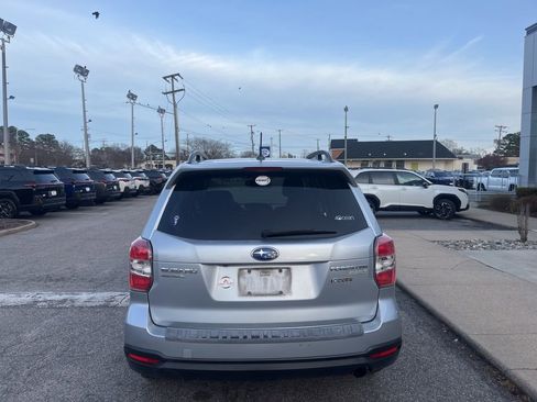 Used 2014 Subaru Forester 2.5i Touring w/ Popular Package #2 image 5