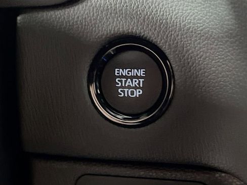 New 2026 Toyota Tundra Limited AWD/4WD image 19
