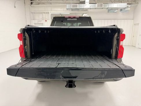 Certified 2022 Chevrolet Silverado 2500 High Country w/ Technology Package image 30