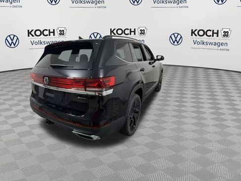 New 2025 Volkswagen Atlas SE image 8