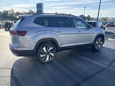 New 2026 Volkswagen Atlas SE AWD/4WD image 4