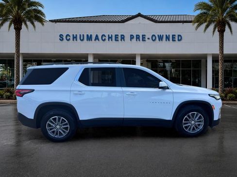 Used 2023 Chevrolet Traverse LT FWD image 8
