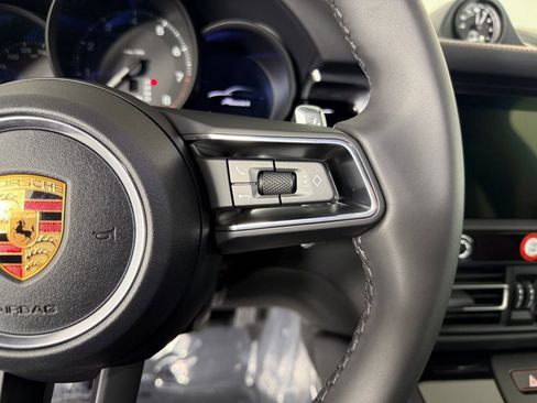 New 2026 Porsche Macan AWD/4WD image 30