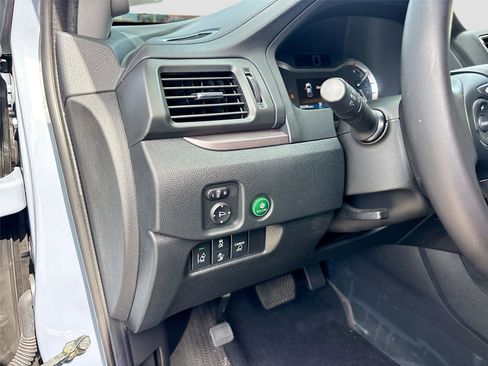 Certified 2022 Honda Ridgeline RTL image 11