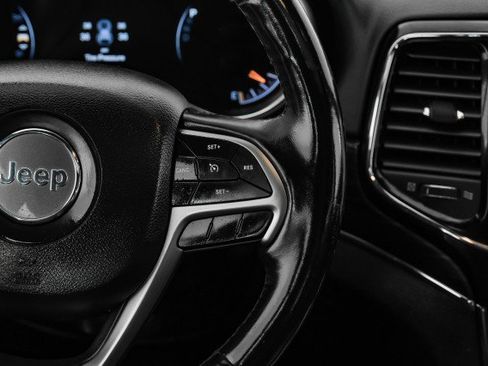 Used 2020 Jeep Grand Cherokee Limited image 15