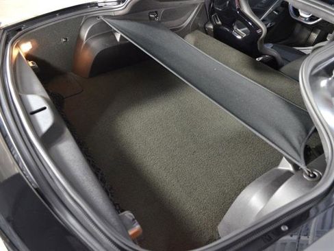 Used 2016 Chevrolet Corvette Z06 w/ 3LZ Preferred Equipment Group image 17