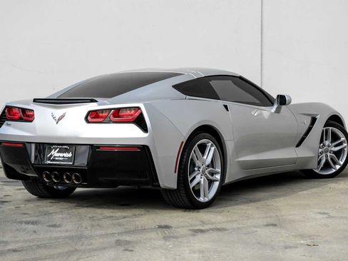 Used 2018 Chevrolet Corvette Stingray Coupe w/ 3LT Preferred Equipment Group image 8