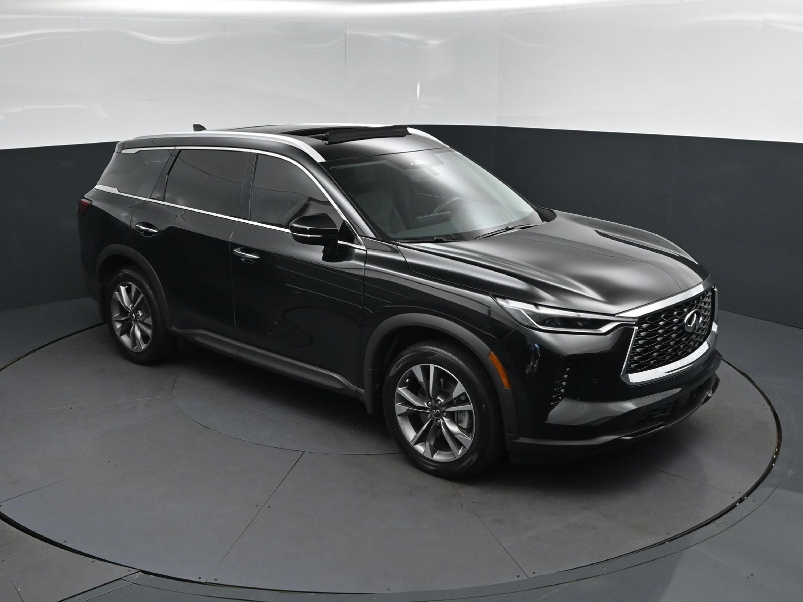 Certified 2023 INFINITI QX60 Luxe w/ Cargo Package AWD/4WD image 36