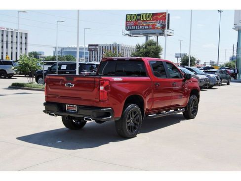 Used 2026 Chevrolet Silverado 1500 LT Trail Boss w/ LT Trail Boss Premium Package AWD/4WD image 5