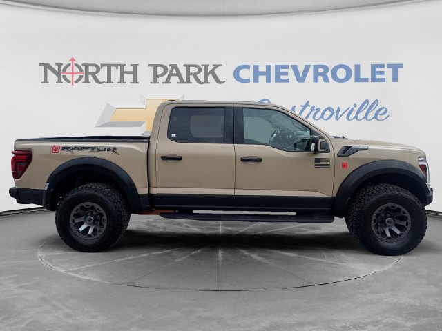 Used 2025 Ford F150 Raptor AWD/4WD image 2