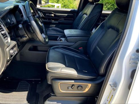 Used 2020 RAM 1500 Limited image 8