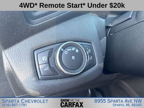 Used 2019 Ford Escape SE image 11