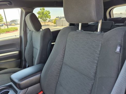 Used 2023 Dodge Durango GT AWD/4WD image 18