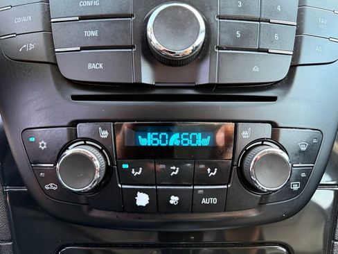 Used 2012 Buick Regal Premium FWD image 26