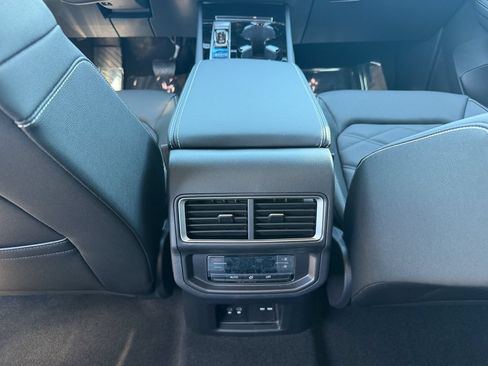 New 2026 Volkswagen Atlas SE AWD/4WD image 25