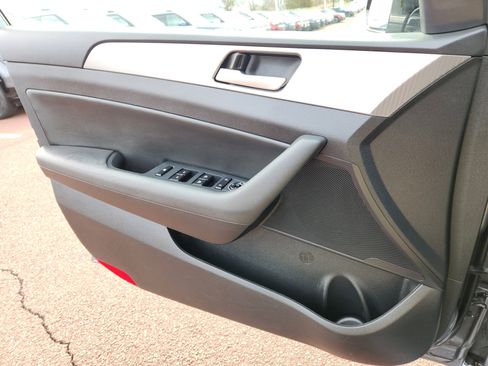 Used 2018 Hyundai Sonata Sport image 23