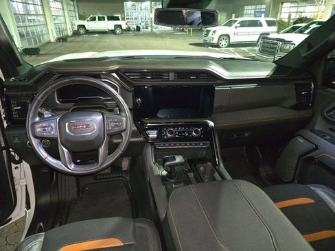 Used 2023 GMC Sierra 1500 AT4 w/ AT4 Premium Package image 15