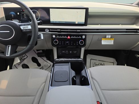 New 2026 Hyundai Tucson Limited FWD image 20