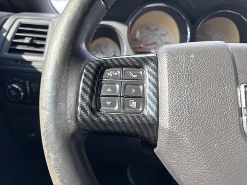 Used 2012 Dodge Challenger SXT Plus image 21