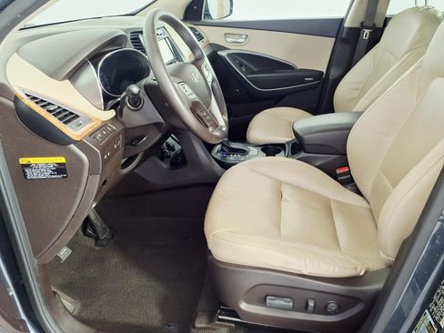Used 2015 Hyundai Santa Fe Limited w/ Option Group 04 FWD image 15