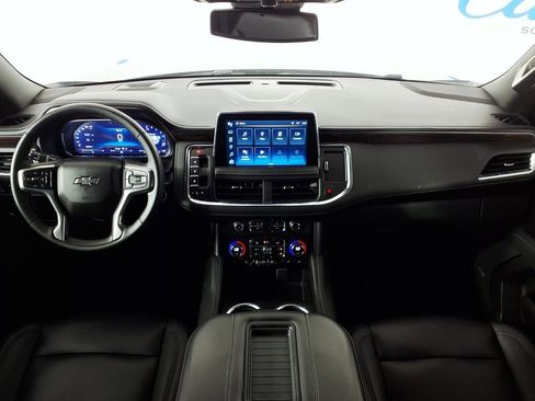 Used 2023 Chevrolet Suburban Z71 image 11