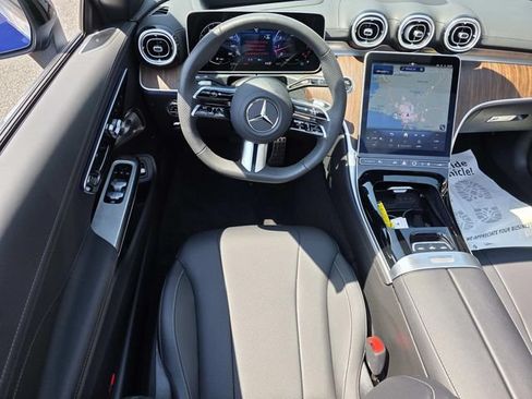 Used 2026 Mercedes-Benz CLE 450 4MATIC Cabriolet image 10