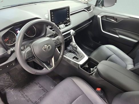 Used 2021 Toyota RAV4 XLE Premium AWD/4WD image 26