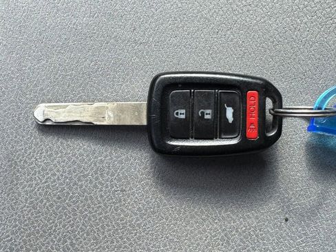 Used 2020 Honda CR-V LX image 31