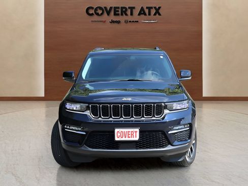 Used 2024 Jeep Grand Cherokee Limited RWD image 8