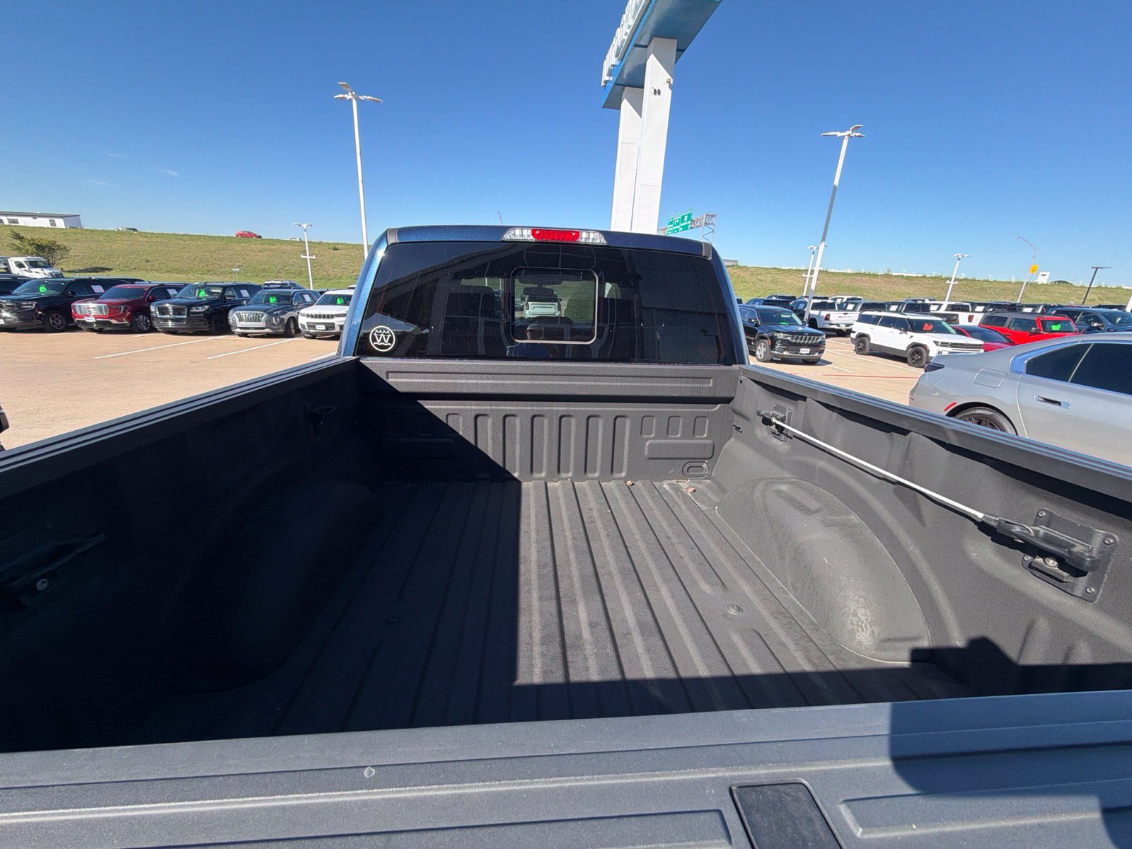 Used 2020 Ford F150 King Ranch w/ Equipment Group 601A Luxury AWD/4WD image 14