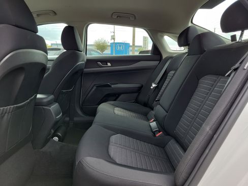 Used 2025 Kia K5 LXS image 15